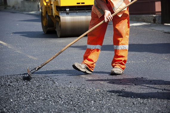 Сегодня в Абакане начался масштабный ремонт дорог