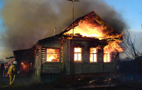 В Красноярском крае подростки убили троих человек, а затем сожгли тела