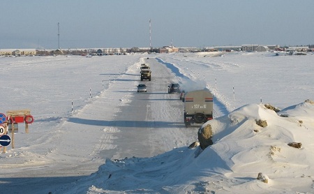 Хакасии тоже касается: МЧС требует безопасности ледовых переправ при потеплении