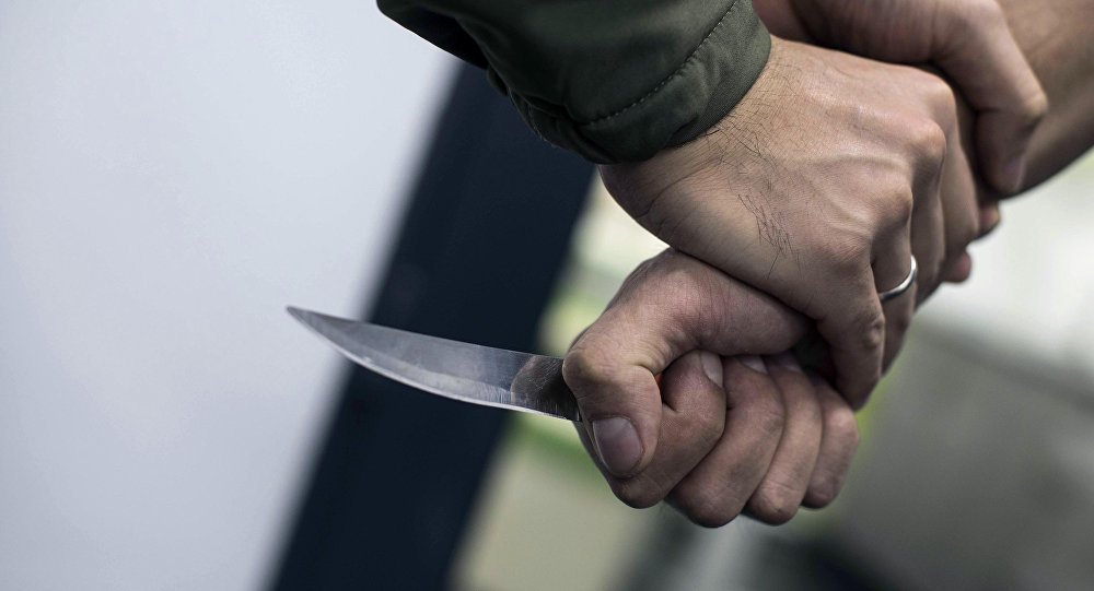 Размахивание ножом довело жителя Саяногорска до скамьи подсудимых