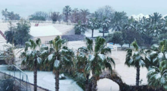 На юге Турции впервые за десятилетия прошел снегопад