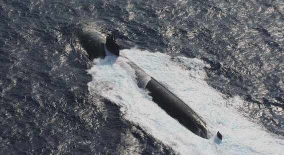 Американская АПЛ столкнулась с неизвестным подводным объектом