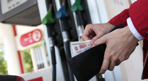 СМИ: В России ожидается рост цен на бензин