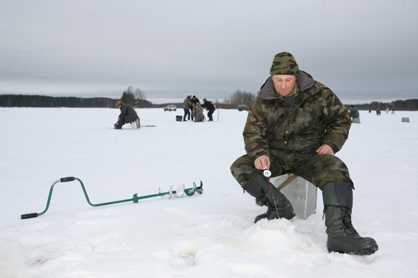 Хакасским любителям поморозиться на льду напомнили о правилах