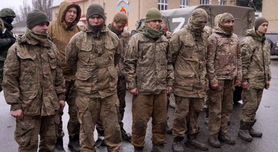 Под Артемовском российские военные взяли в плен две группы украинских мобилизованных