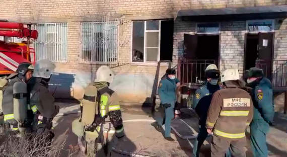 Два человека погибли при пожаре в Астрахани