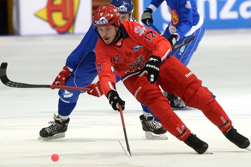 Сборная России проиграла Швеции в финале ЧМ по хоккею с мячом