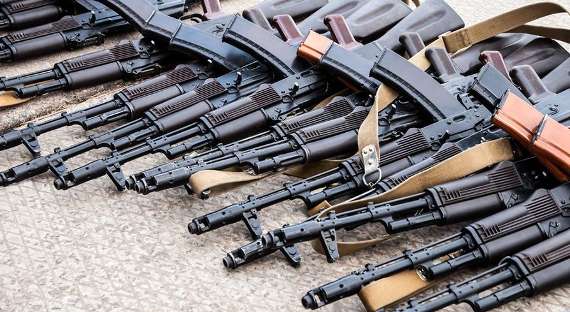 ФСБ пресекла распространение оружия из Украины