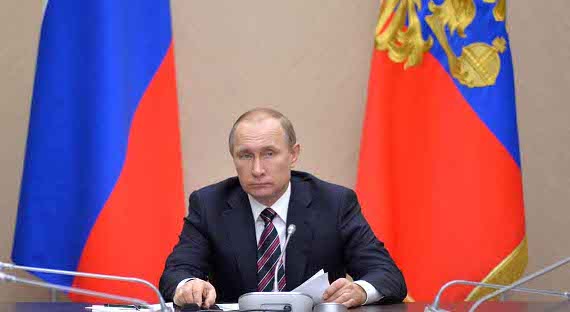 Путин сегодня встретится с правительством и бизнесом