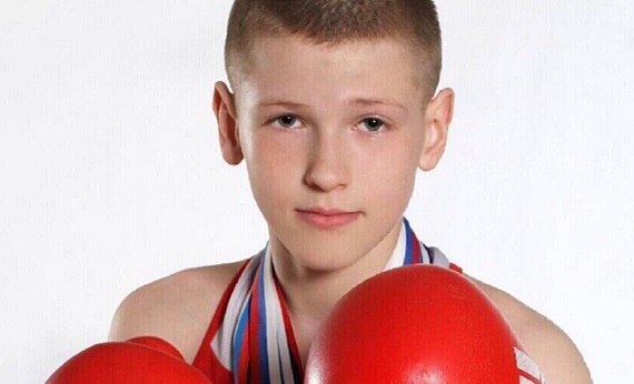 Юный боксер из Хакасии привез из Ставрополья серебряную медаль