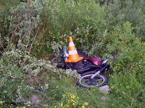 В Хакасии «на ровном месте» пострадали двое пьяных мотоциклистов