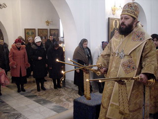 Владыка Ионафан поздравил православных с началом Рождественского поста