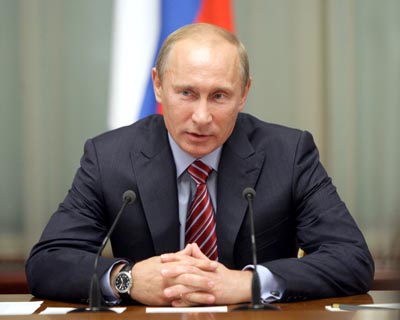 В.Путин: Без достойных зарплат нет смысла в реформах соцсферы