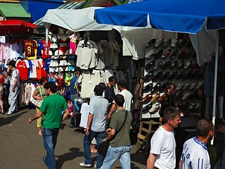 Предприниматели на центральном рынке Абакана освободят торговые точки