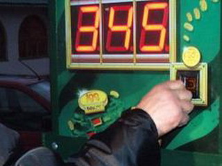  Житель Черногорска проиграл в клубах украденные 200 тыс. рублей