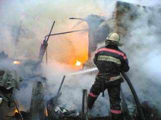 В Хакасии при пожаре погибли трое мужчин