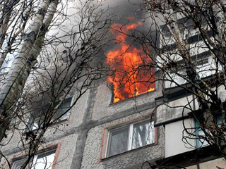 Житель Хакасии задохнулся в горящей квартире