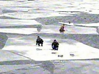  В Хакасии при штормовом ветре унесло рыбаков на льдинах