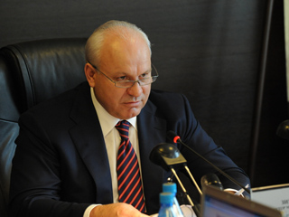 Виктор Зимин значительно поднялся в рейтинге губернаторов