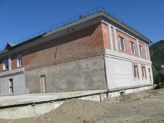Специалисты проконтролировали строительство больницы в с. Балыкса