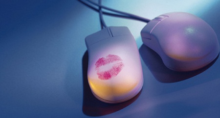 Хакеры взломали популярный в России сайт знакомств