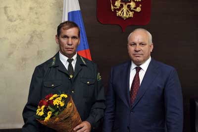 Виктор Зимин отметил правительственными наградами ликвидаторов лесных пожаров