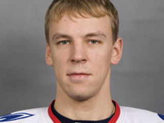 23-летний хоккеист СКА умер за рулем
