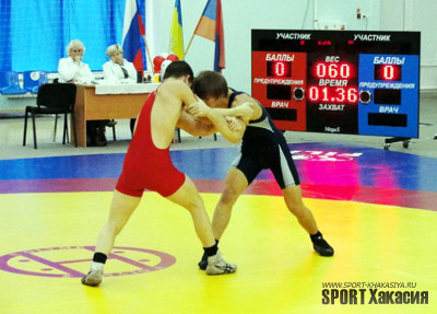 Борцы из Хакасии стали победителями всероссийского турнира