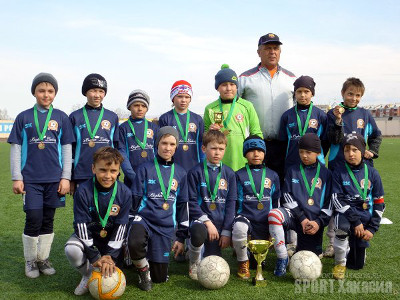 Черногорцы стали бронзовыми призерами регионального турнира по футболу "Саянская весна"