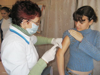 В Абакане начинается вакцинация против свиного гриппа 