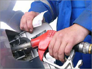 Выпуск бензина Аи-92 может быть продлен до середины 2012 года