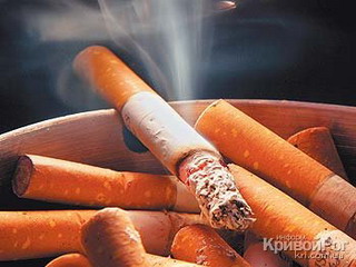  Табачная компания выплатит бывшей курильщице 300 млн долларов