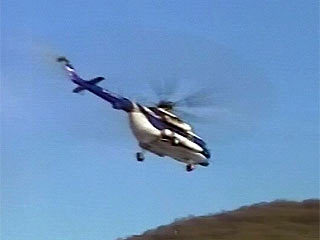 Вертолеты МЧС приступают к очистке Енисея от масляных пятен