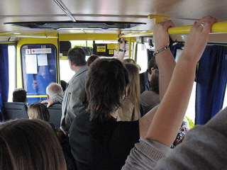 В Хакасии установили новые тарифы на проезд в автобусах и электричках