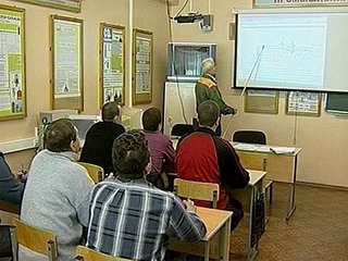 Свыше 1000 потенциальных безработных Хакасии получают новые профессии
