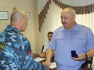 В Хакасии частных охранников наградили медалями МВД
