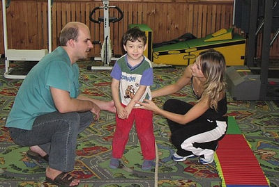 Бесплатную реабилитацию прошли 350 детей-инвалидов Хакасии