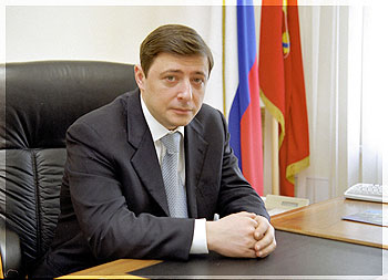 Доходы красноярского губернатора составили 635 млн рублей