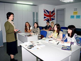 ХГУ приглашает на курсы делового английского