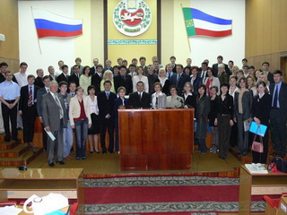 Молодёжный парламент при Верховном Совете Хакасии сократят до 35 человек