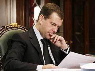 Медведев ввел санкции против Ливии