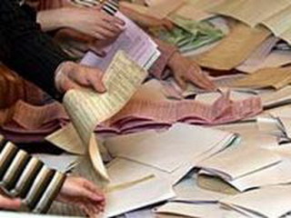  В участковые избиркомы Абакана переданы списки избирателей