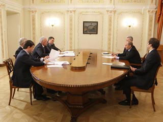 Членов правительства отправят на выборы от "Единой России"