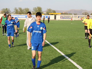 В Хакасии прошла первая игра кубка Сибири по футболу