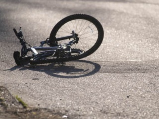 В Абакане 9-летний велосипедист врезался в автомобиль