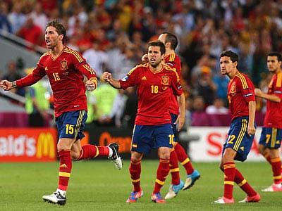 Сборная Испании - первый финалист ЕВРО 2012 (ВИДЕО)