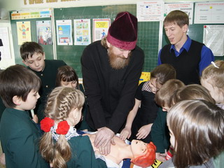 В Православной гимназии Абакана прошел урок электробезопасности