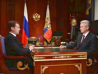 Медведев считает Собянина опытным управленцем
