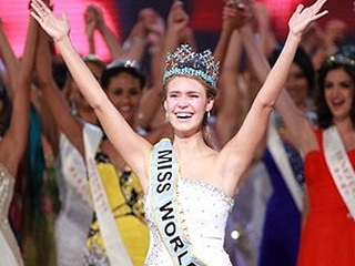 Корона "Мисс Мира 2010" досталась американке