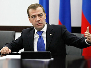 Медведев дал поручения будущему президенту